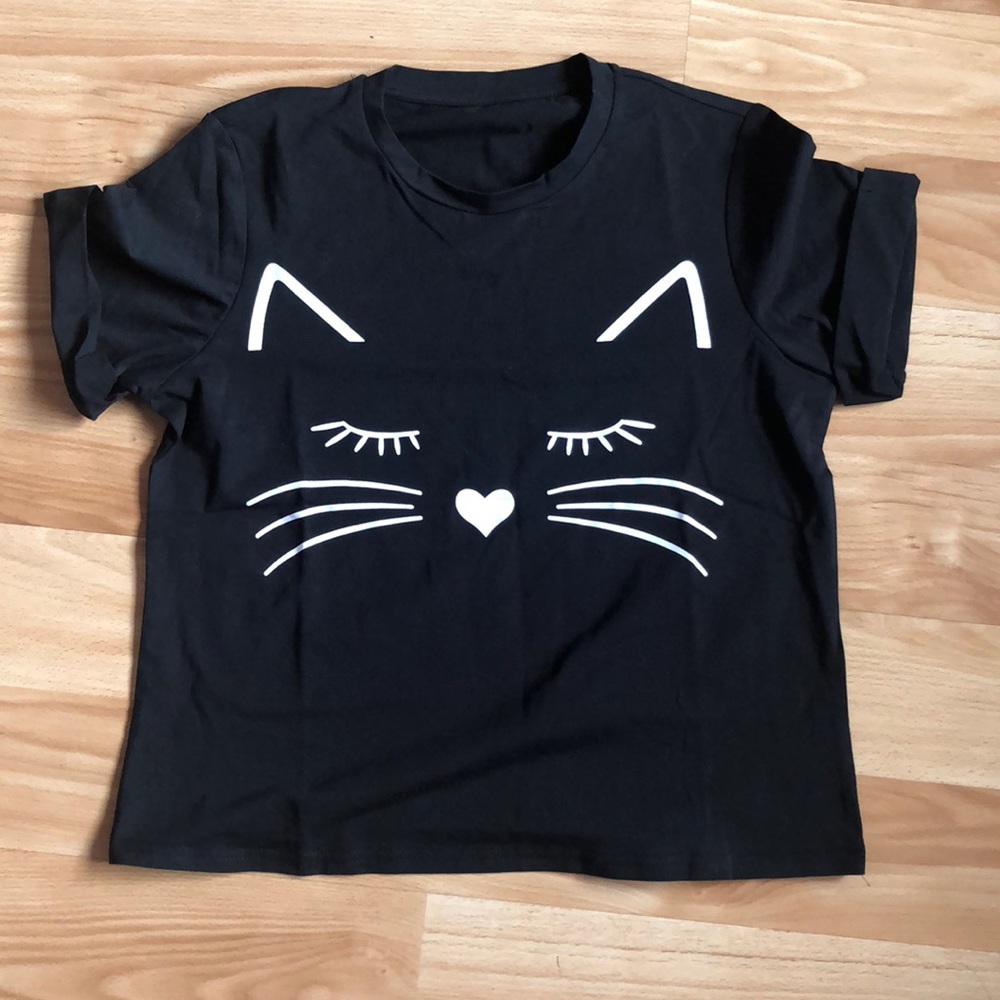 NWOT Kitten Crop top